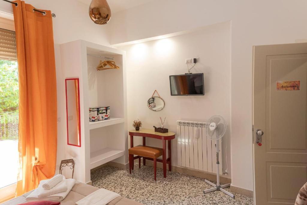 Villa Ln Etna House à Pedara Extérieur photo